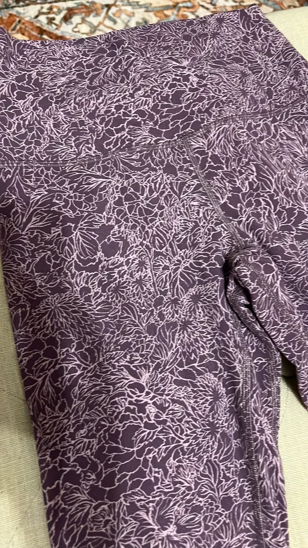 Lululemon Align Leggings 25" - Image 3