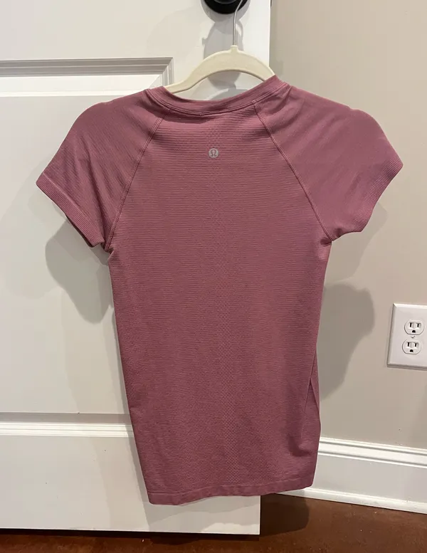 Lululemon Swiftly Tech - Image 2