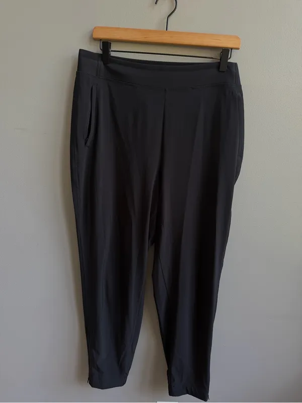 Athleta Brooklyn Heights Jogger Pants with Zippers Black Size 12 - Image 4