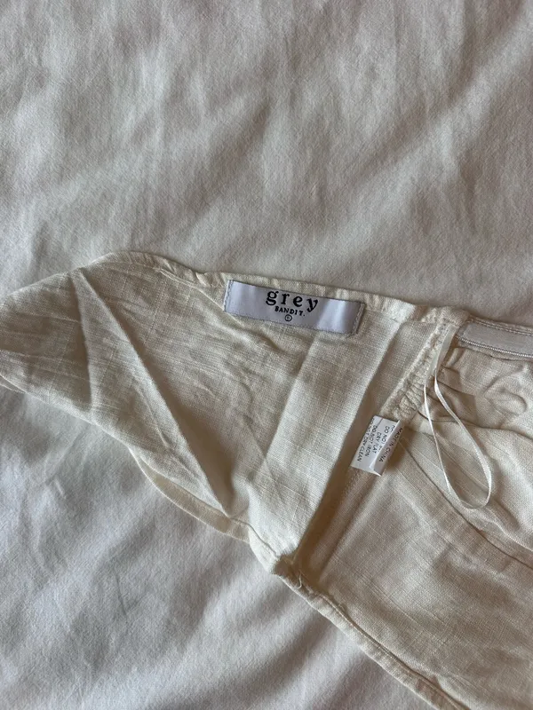 Grey bandit white tank top  - Image 5