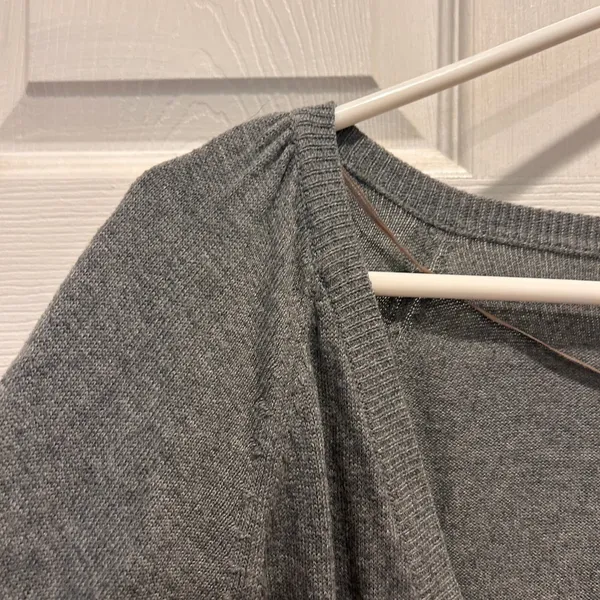 H&M Womens Gray Button Front V-Neck Cardigan Sweater Size L Academia Neutral - Image 3