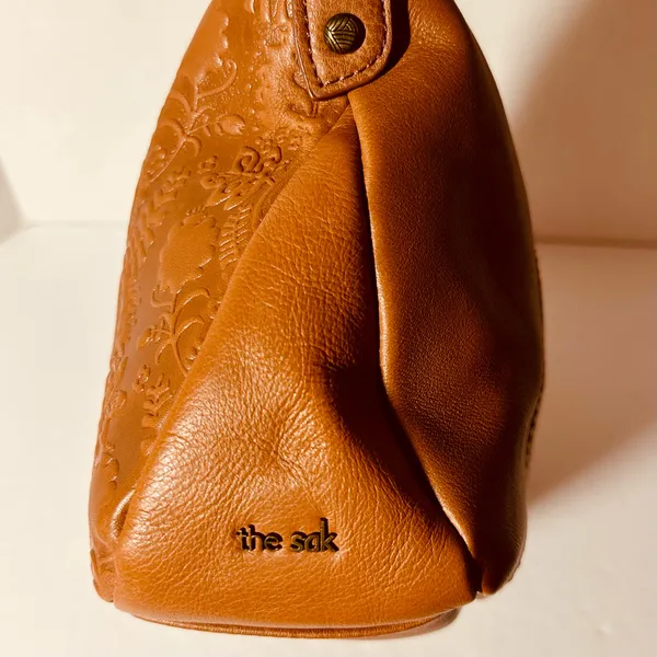 The Sak Sequoia Satchel Leather Embossed Purse Zip Closure +Charm 13” X 8” X 4” - Image 7