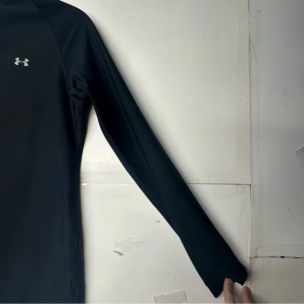 Under Armour Black Quarter Zip Top women’s medium - Image 6