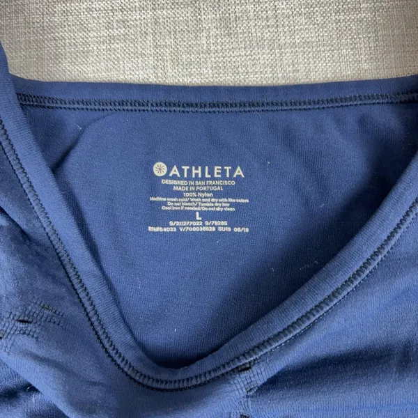 Athleta Tank Top Womens Large Blue Tagless Back Vent Lightweight Athletic Yoga - Image 3