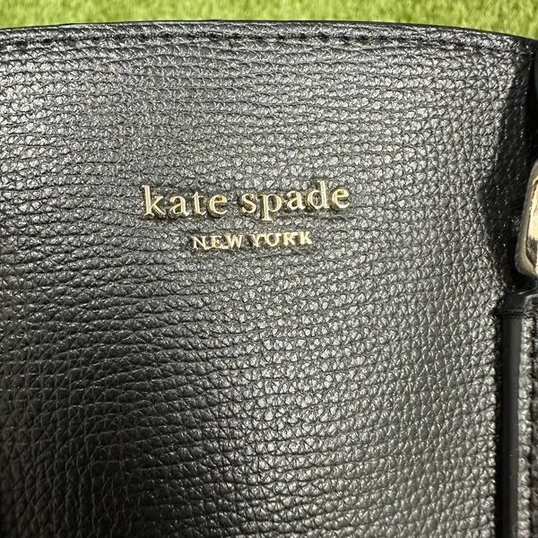 Kate Spade black Crossbody handbag Black With‎ Pink Interior - Image 3