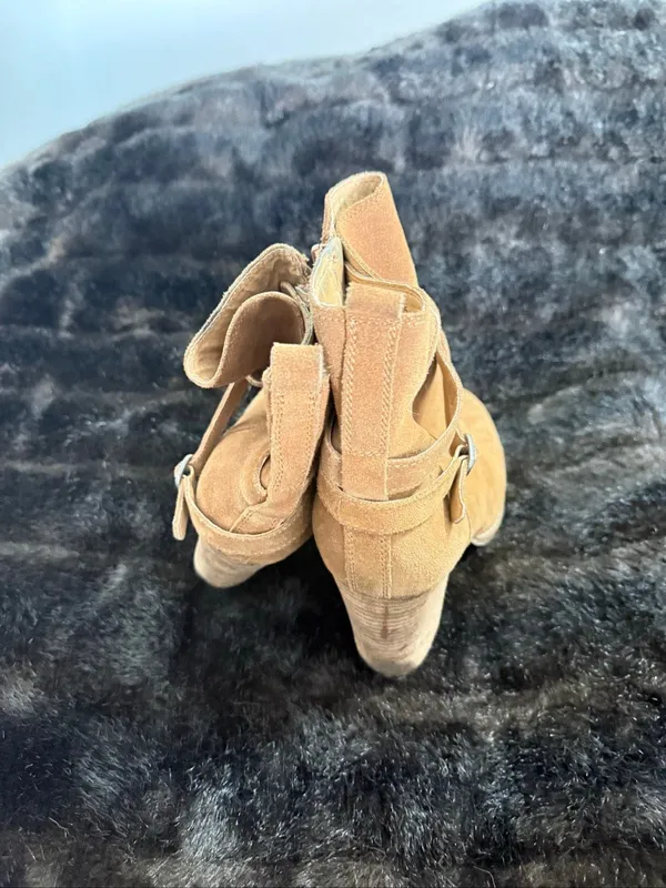 Lucky Brand Brown Suede Stacked Block Heel Bootie Size 9.5 - Image 3