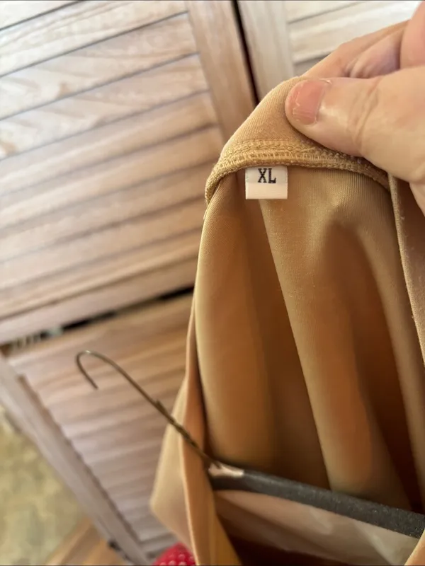 Women's Crewneck Pocket Tank - Tan XL - Image 4