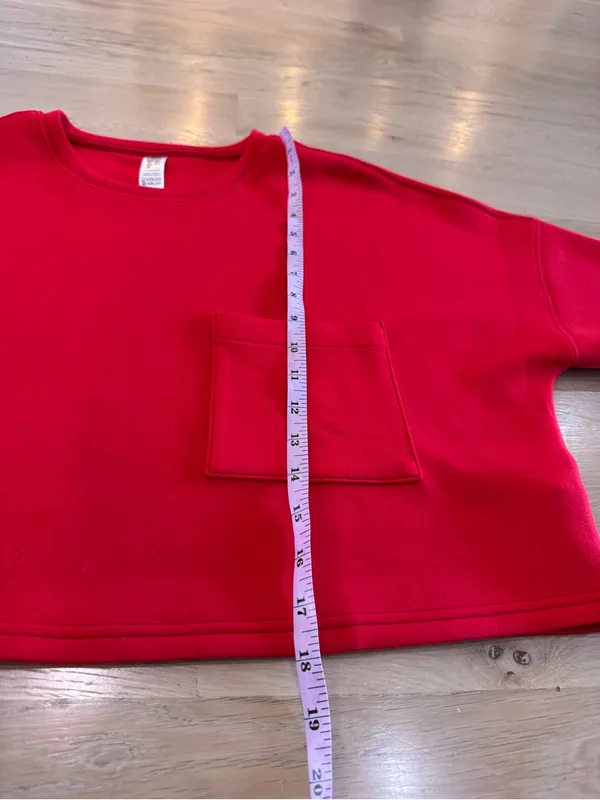 Spanx AirEssentials cropped pocket shorts sleeve top red size XL - Image 10