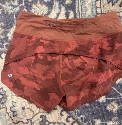 Lululemon Speed Up Shorts 4" Mid-Rise 6 - Image 2