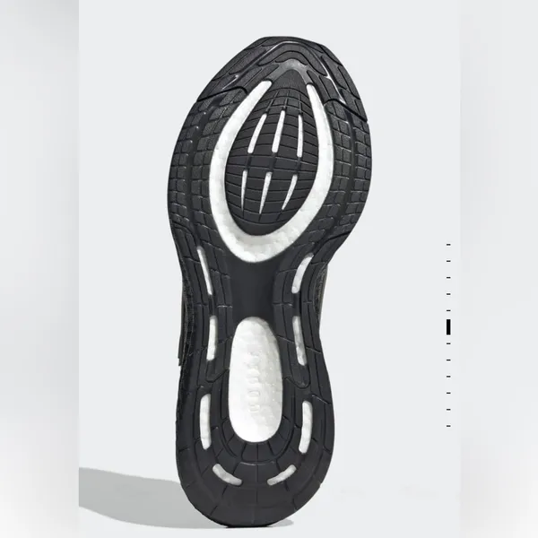 ADIDAS Pureboost 22 Shoes Black - Image 4