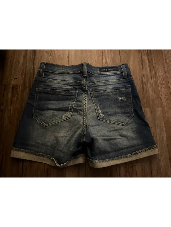 Y2K Rock & Republic Blue Jean Studded Shorts 4 Med Wash - Image 3