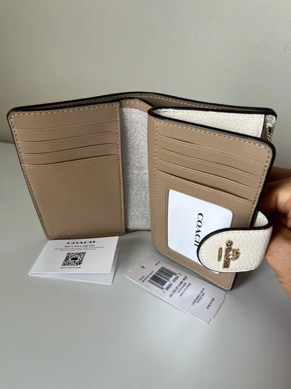 Coach Wallet - Image 6