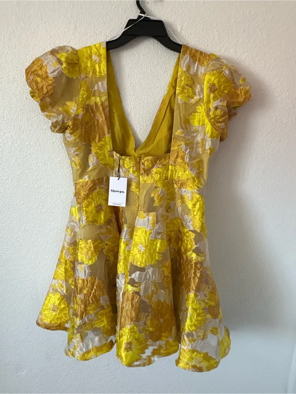 Showpo Brailey Jacquard Puff Sleeve Mini Dress sz 10 NWT - Image 3