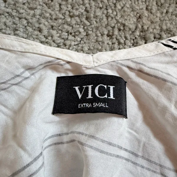 VICI Crop Top Womens XS White Striped Tie Back‎ Boho Flowy Bell Sleeve Blouse - Image 5