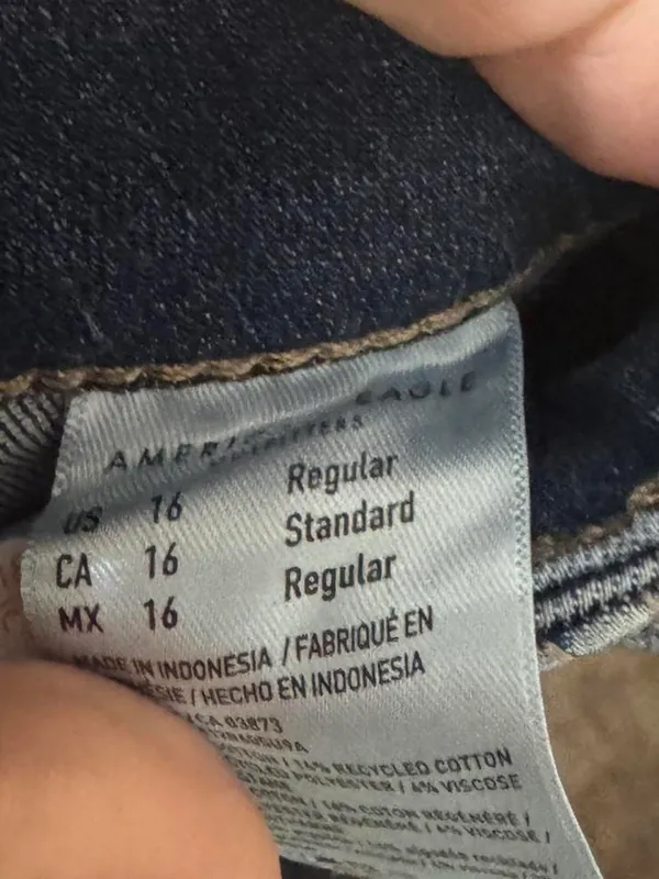 American eagle nwot flare jeans  - Image 7