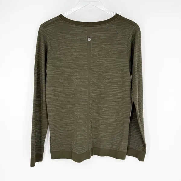 Lululemon Swiftly Relaxed Fit Long Sleeve‎ Shirt Women's Size 8 Green Athleisure - Image 3