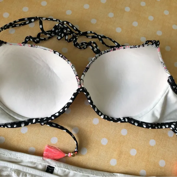 Victoria's Secret Bombshell Padded Push Up Bikini Top 36C - Image 3