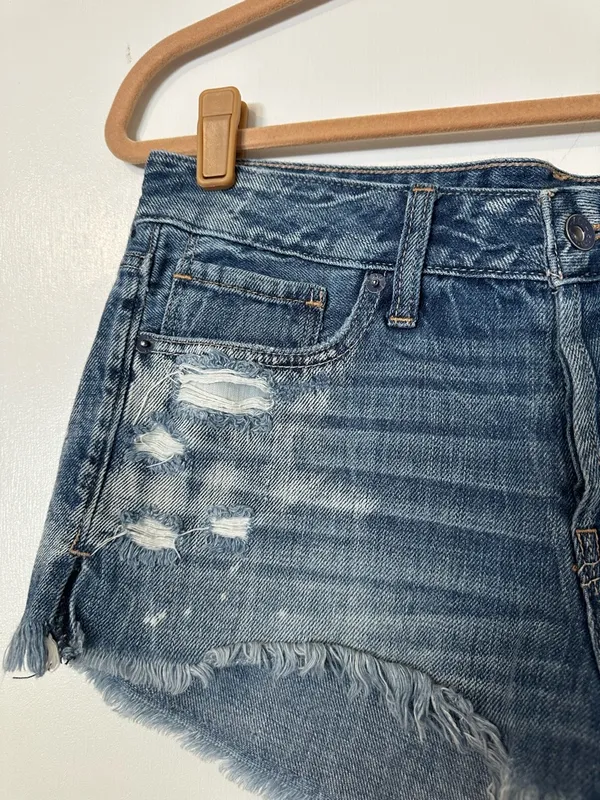 Abercrombie & Fitch Distressed Cut Off Jean Denim Shorts Womens 28 Blue - Image 2