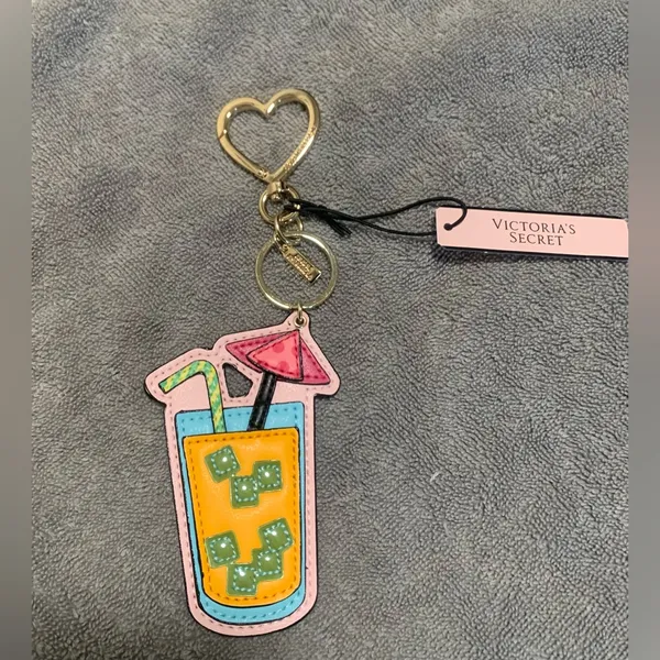 NWT Victoria’s Secret Tropical Cocktail Drink Purse Charm Keychain - Image 3