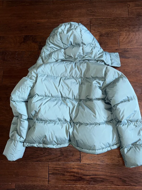 Lululemon Wunder Puff 600-Down-Fill Cropped Jacket Size 12 - Image 7