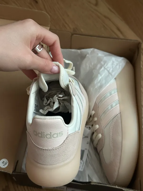 Adidas Sneakers Women’s - Image 7