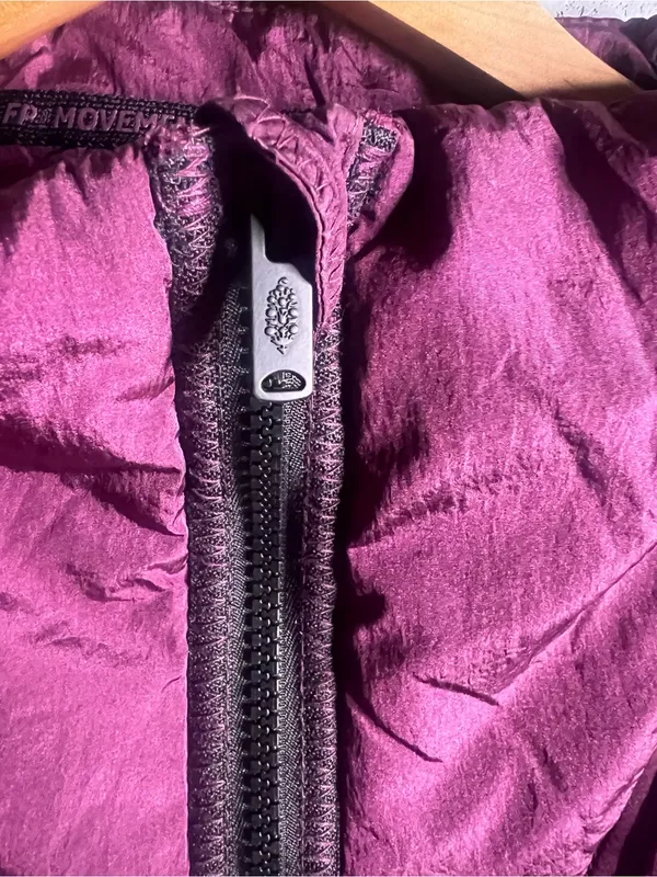 Free People On The Move Packable Puffer Long Vest in Black Cherry. Size Small - Image 7