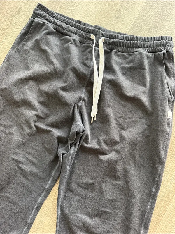 Vuori performance joggers tapered leg pants black heather medium - Image 5