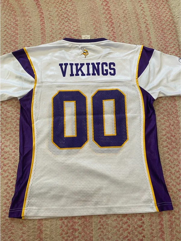Women’s Vikings Jersey NFL - Image 2