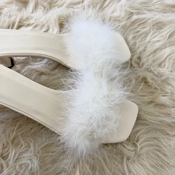 NWOT Cream White Fuzzy Faux Fur Square Toe Open Mule Kitten Heels EU 41 / US 10 - Image 3