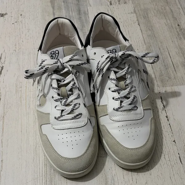 33.9 The Original White and Black Women's Sneakers - Image 3