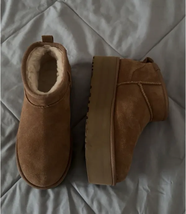 UGG Classic Ultra Mini Platform - Image 3
