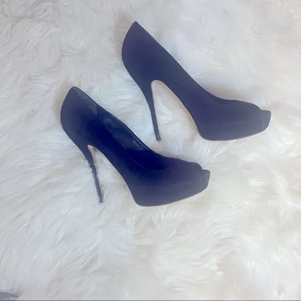 Gucci black suede peep toe platforms, 41 - Image 2
