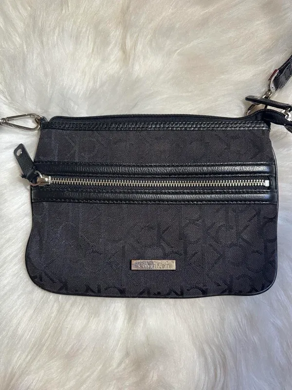 Calvin Klein Crossbody purse #CK #purse - Image 2