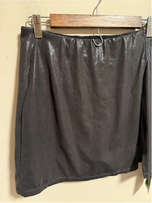 NWT Halara Softlyzero™ Faux Leather High Waisted Split Hem Skort- Size Medium - Image 7