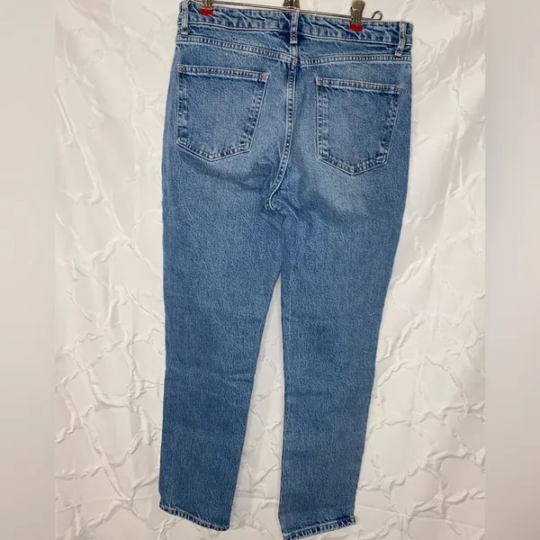Zara High Waisted Straight Leg Classic Blue Denim Jeans Size 10 Light Wash - Image 5