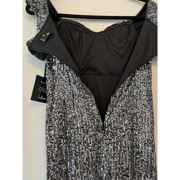 Lulu’s Once in a Lifetime Silver Sequin Off-the-Shoulder Mini Dress Size XS - Image 9