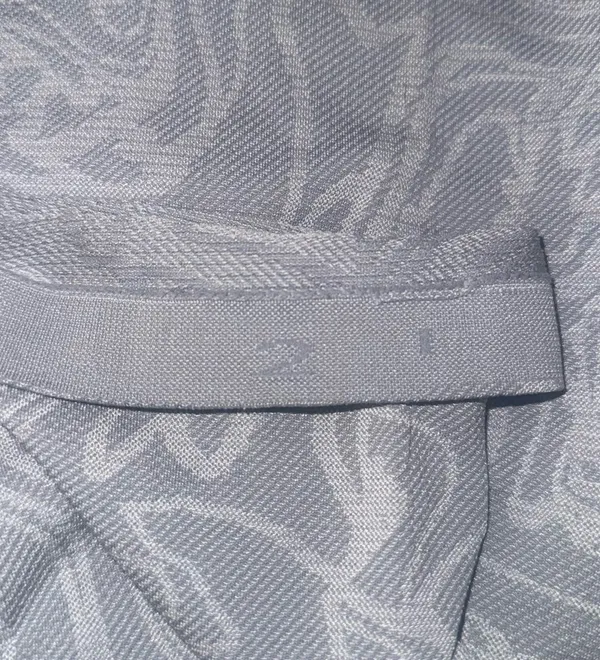 Lululemon Marble Mix Rhino Grey / White Swiftly Tech Short Sleeve Size 4 - Image 5