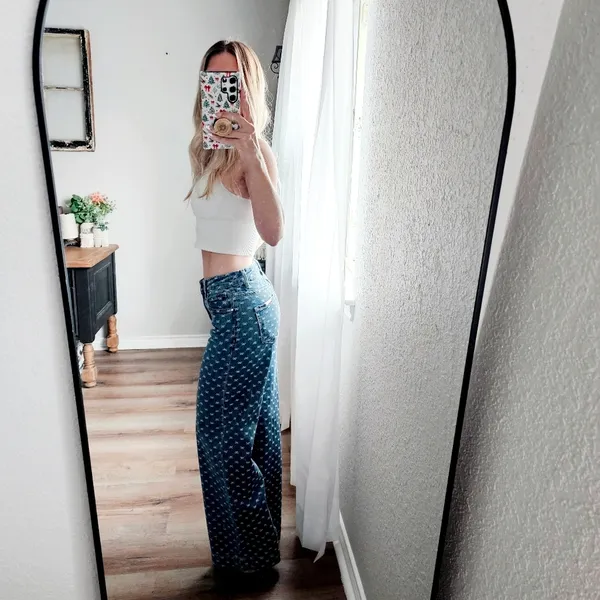 Wide Leg Blue Patterned Jeans - Women's Flare & Wide Leg - Image 10