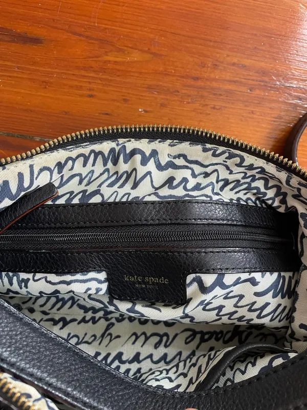 Kate Spade New York Black Pebbled Leather Crossbody Shoulder Bag Classic 🧡🎀 - Image 9