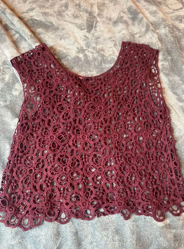 Charlotte Russe Embroider Top - Image 2