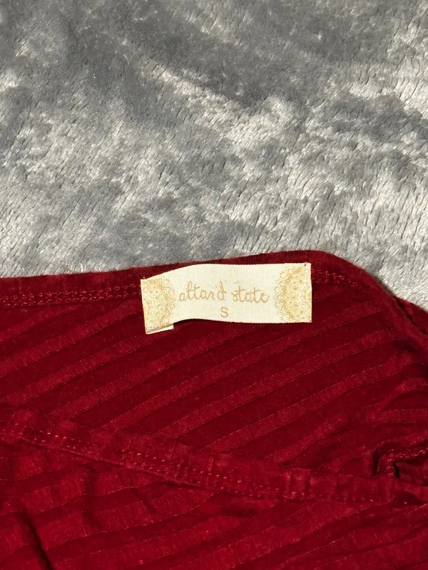 Altar'd State Ribbed V-Neck Short Sleeve Bodysuit in Burgundy - Image 5