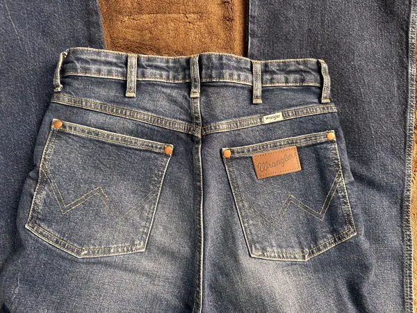 Wrangler Flare Jeans - Image 6