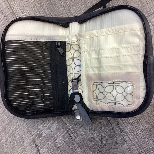 Sherpani Wallet Travel Purse - Image 6