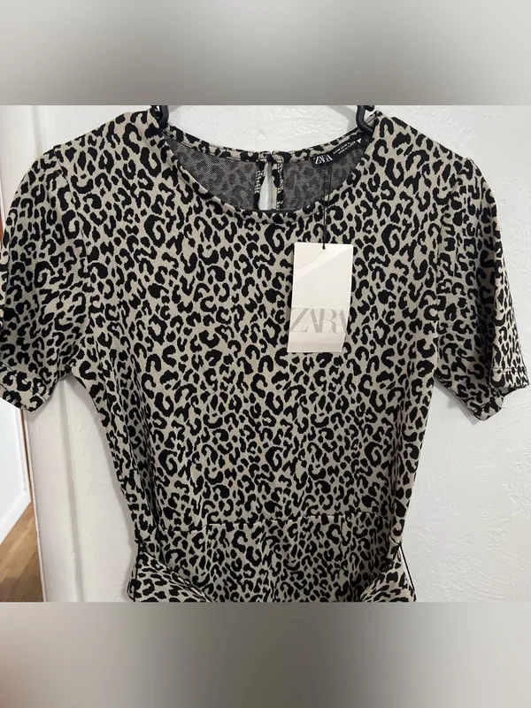 NWT Zara Animal Print Dress with Side Slit Size M - Image 8