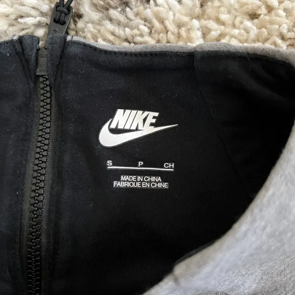 Nike EUC  Tech Fleece Mesh Crewneck Pullover - Image 8
