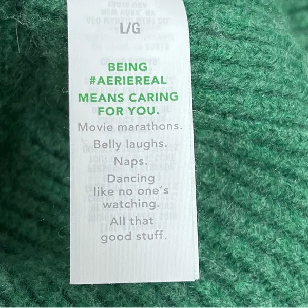 Aerie oversized green cable Knit Sweater size L - Image 3