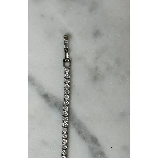 Silver Tone Tennis Bracelet Clear CZ 6.5” Box Clasp Classic Minimalist Jewelry - Image 3