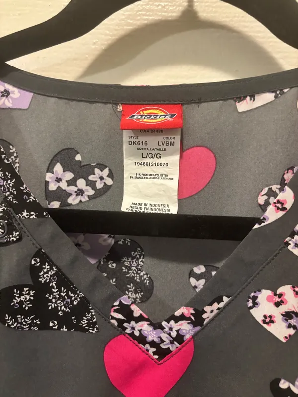 Grey Floral multi colored hearts print scrub top  - Image 3