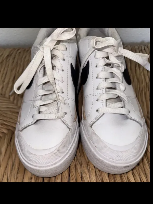 Women's Nike Court Visit Legacy Lift Casual Shoes Size 8 - Image 3
