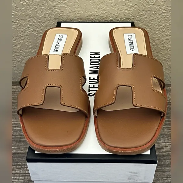 Steve Madden Women’s Hadyn Cognac Color Sandals Size -6M - Image 4